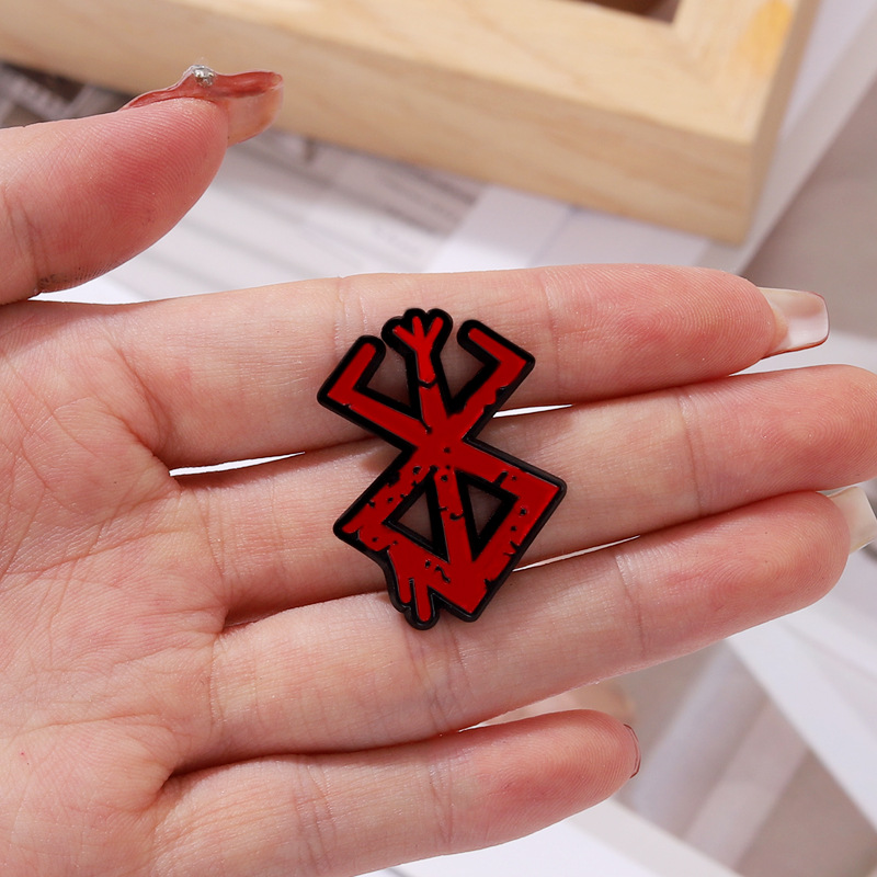 Men Accessories Online - Hot Game Badge Sign Brooch Pins