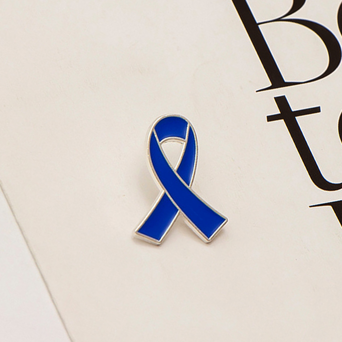Harong Blue Ribbon Enamel Pins - Men Accessories Online 评论和价格
