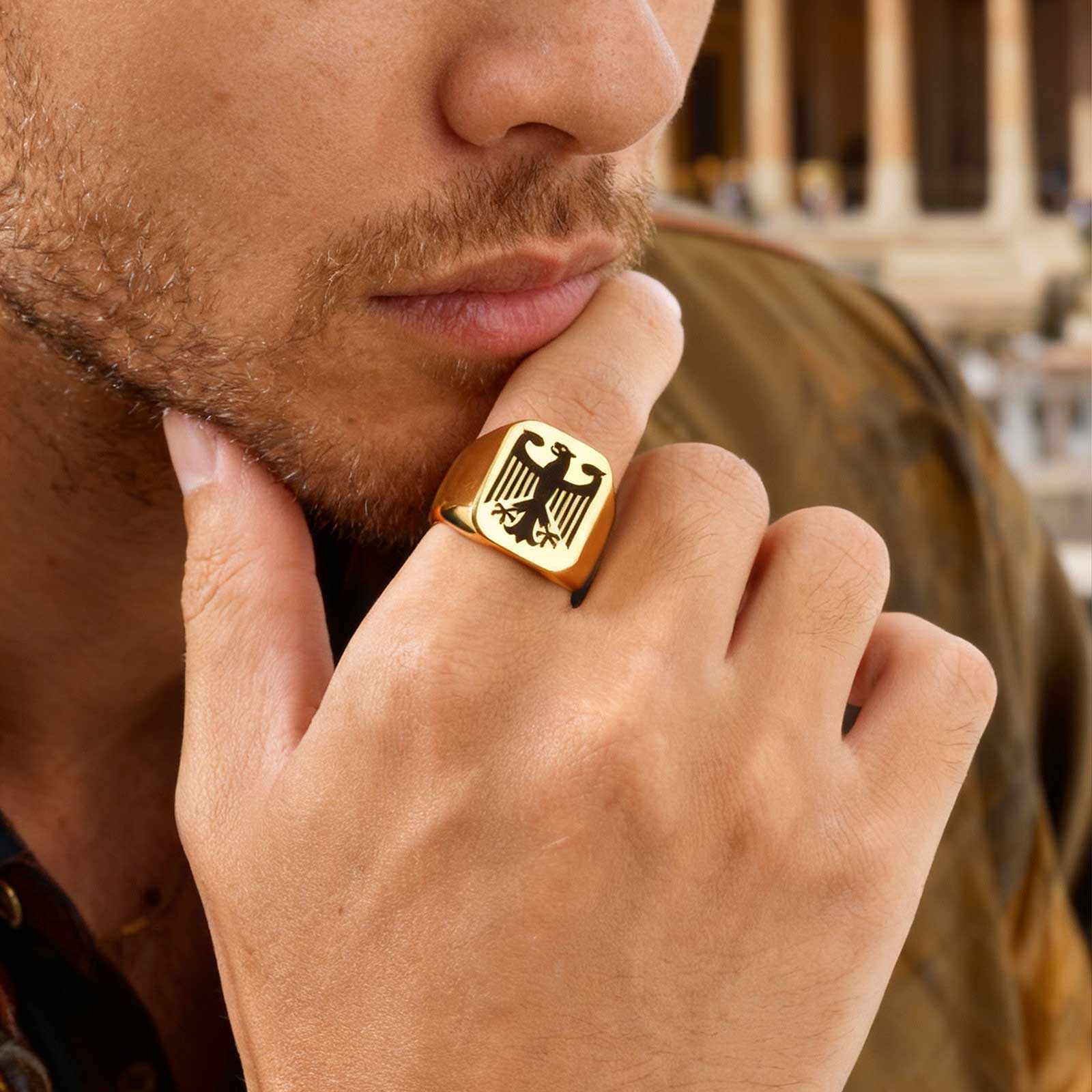 Custom Flying Hawk Eagle Ring  - Men Accessories Wholesale 评论和价格