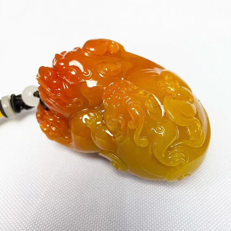 Natural Huang Longyu Pixiu Pen - Men Accessories Hand 评论和价格