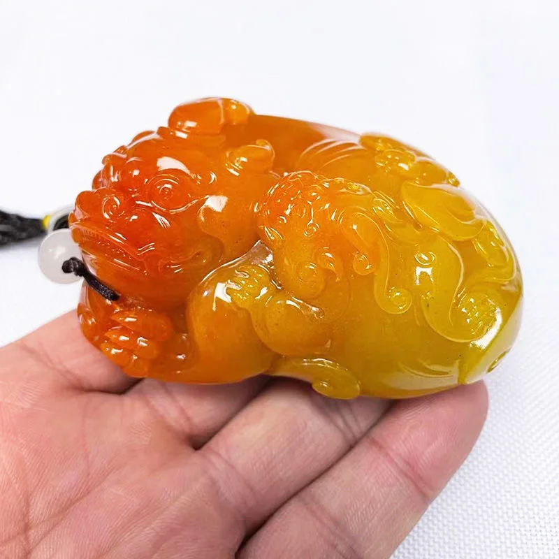 Natural Huang Longyu Pixiu Pen - Men Accessories Hand 评论和价格